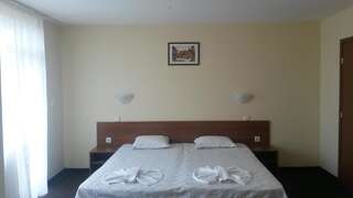 Отель Sandor Hotel Несебр Двухместный номер с 1 кроватью или 2 отдельными кроватями-16